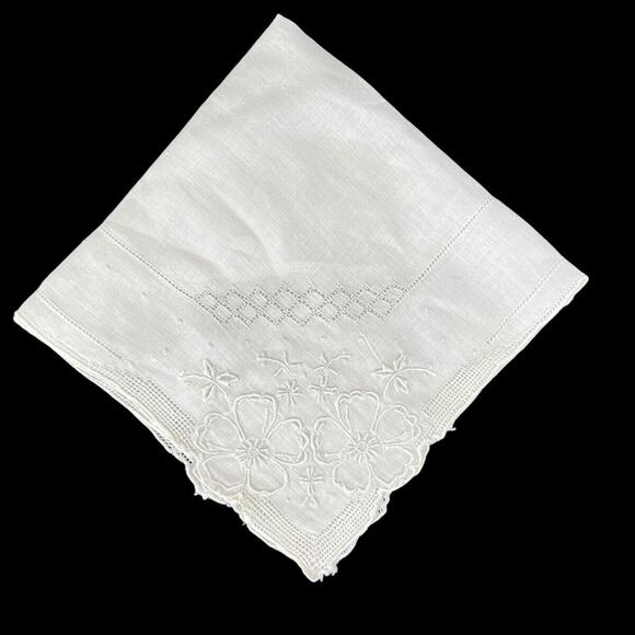 Handkerchief White On White Flowers Embroidery Vintage Open Cutwork Cotton 11.5" - Picture 2 of 9